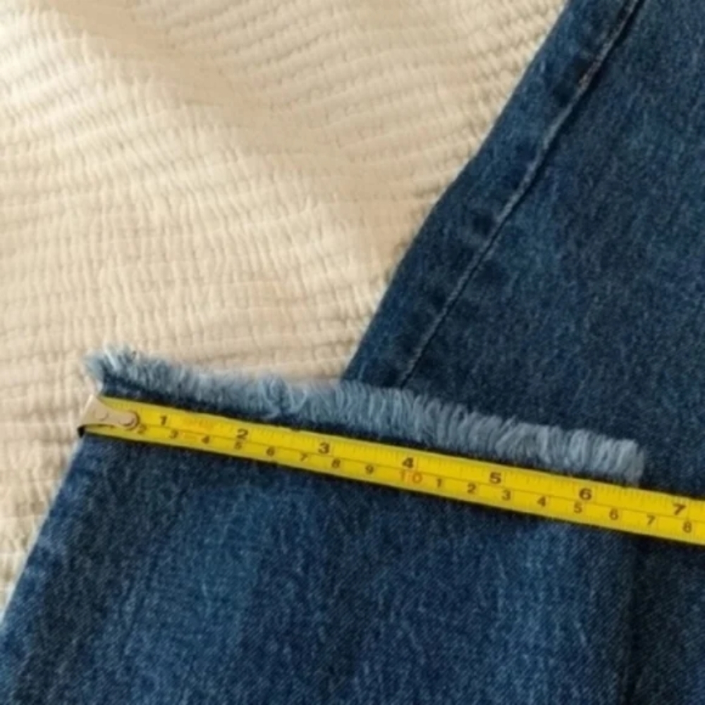 Levi's Wedgie Straight Jeans Below the Belt - Picture 2 of 8